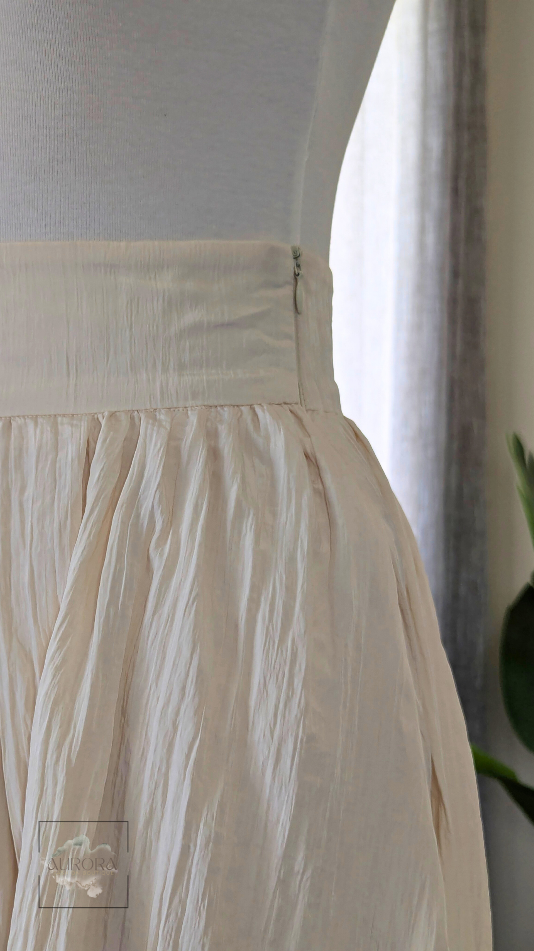 Textured Skirt with Side Zipper