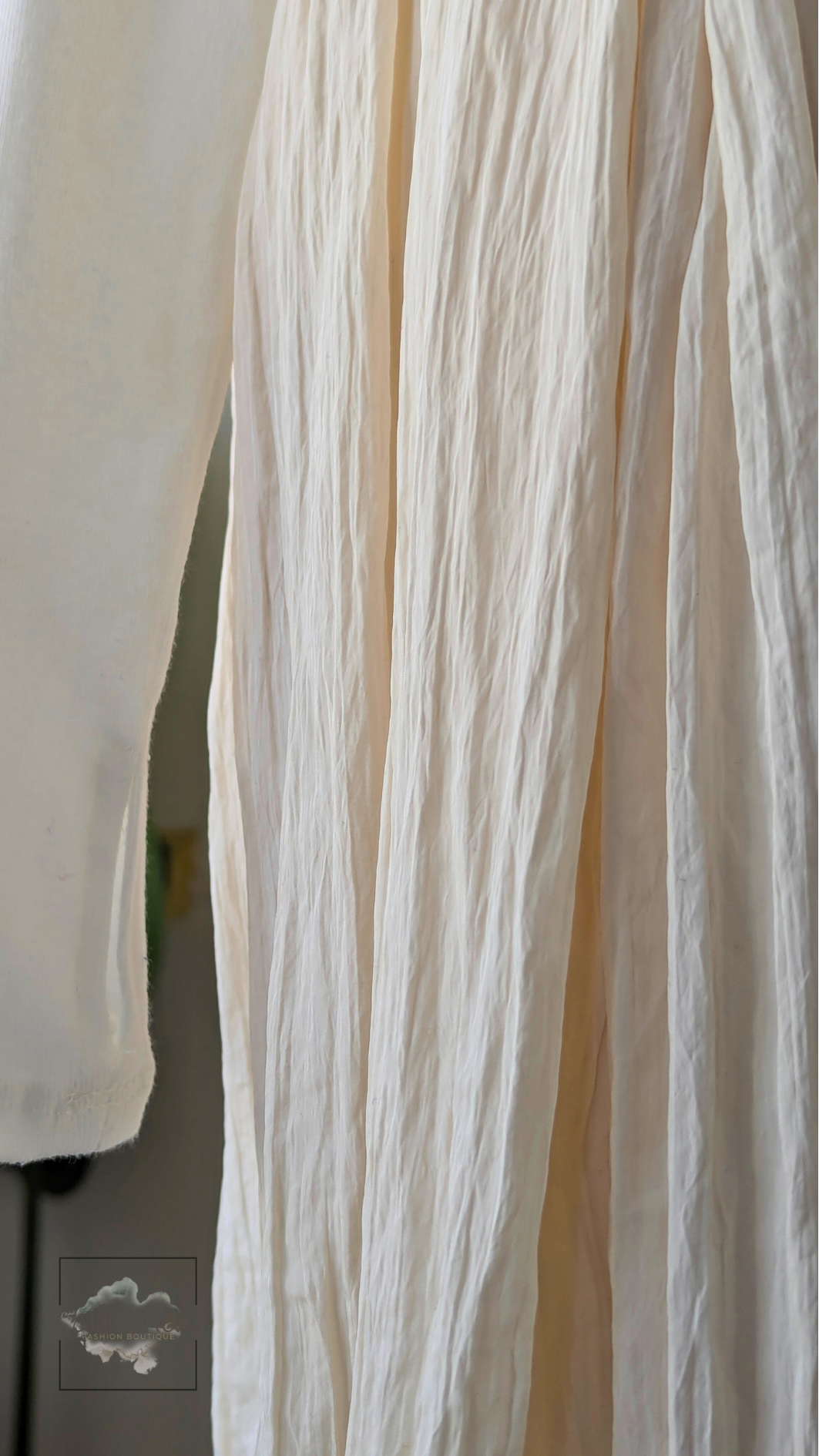 Textured Skirt with Side Zipper